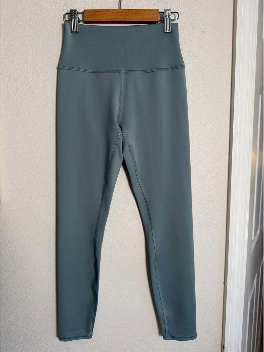 Alo Yoga 7/8 High-Waist Airbrush Leggings Blue Gray Size Small
